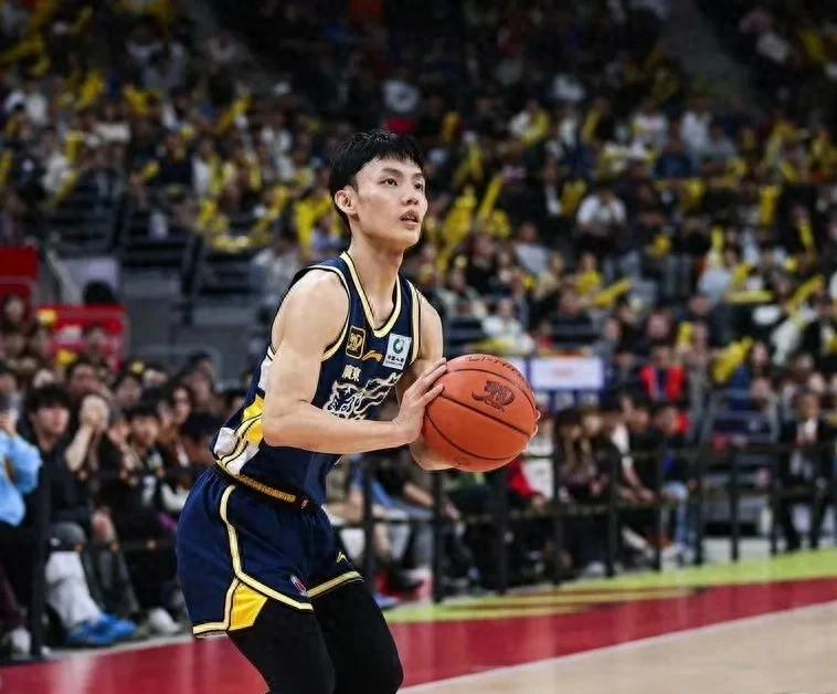 广东宏远力挫山东男篮，豪取胜利的简单介绍