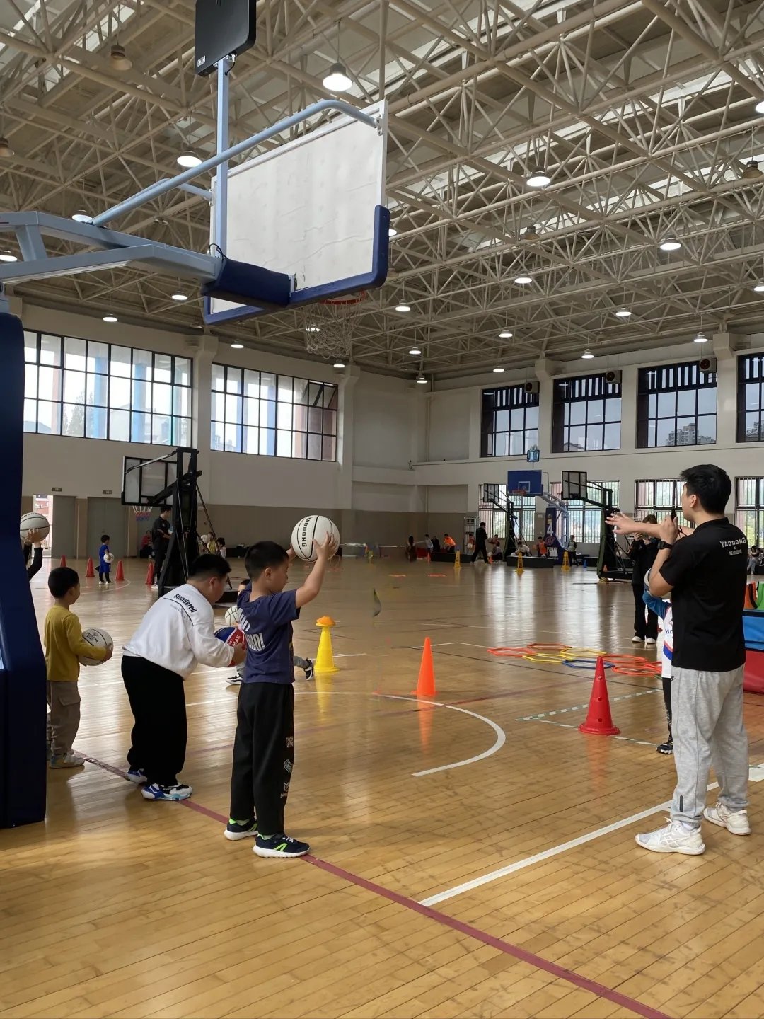 关于亚洲篮球传统赛事启幕,球队备战冲刺全球状元杯的信息
