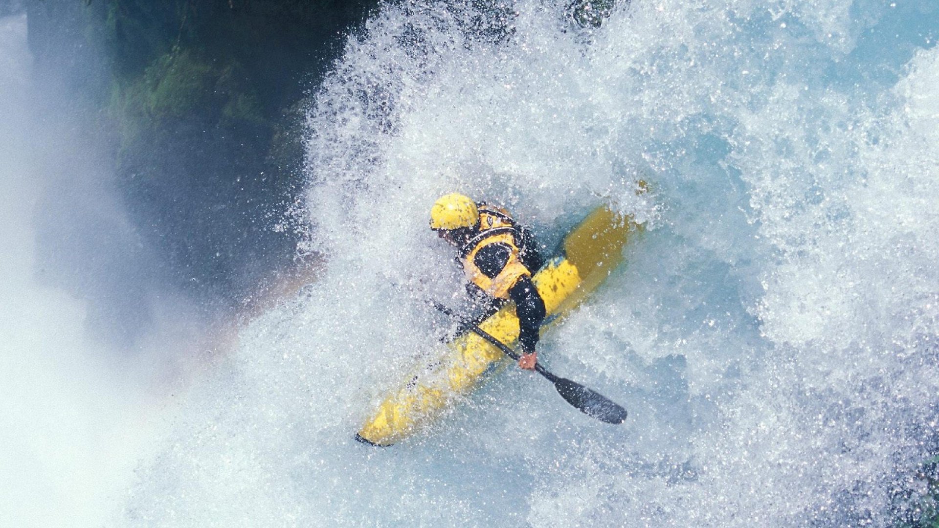 重返赛场引发热议！，姆巴佩在加拿大队比赛中比赛规则变更赢得满堂喝彩