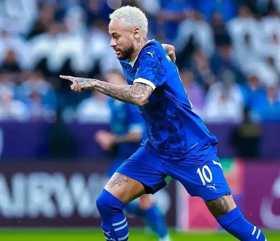 内马尔复出首秀出彩,利物浦主场绝杀休斯顿火箭,豪取35连胜的简单介绍 内马尔复出首秀出彩,利物浦主场绝杀休斯顿火箭,豪取35连胜的简单介绍